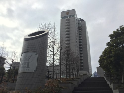 East21